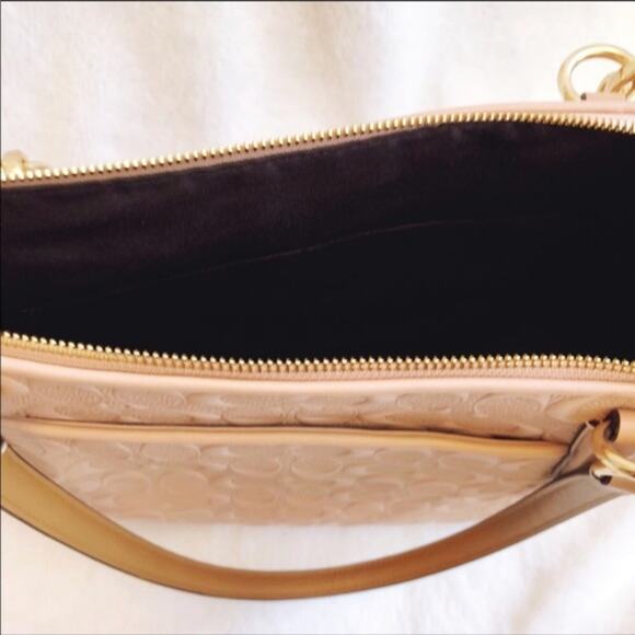 Coach Nude Pink Signature Embossed Leather Tote - Picture 6 of 8